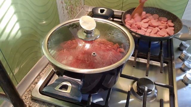 Влог : Просто и Вкусно - Рагу с сосисками семейный рецепт ?? смотреть онлайн