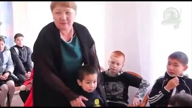 Хоккейный клуб "Бейбарыс" Акция "Подари детям игрушку", сезон 2013- 2014 смотреть онлайн