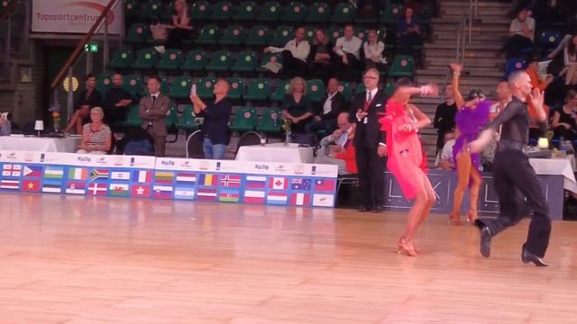 WDSF World Championship Latin SEN I Samba Markus Heffner-Marina Scharin-Mehlmann смотреть онлайн