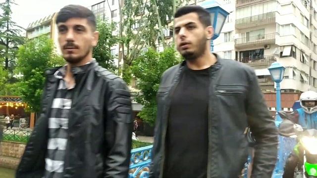 Прогулка по набережной и реке Порсук в Эскишехире. смотреть онлайн