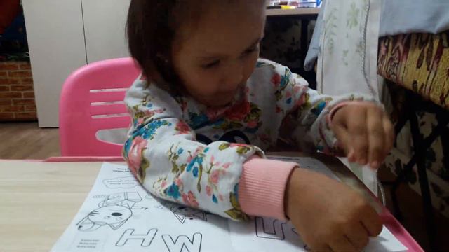 Начинаем учить буквы со старшей подругой смотреть онлайн