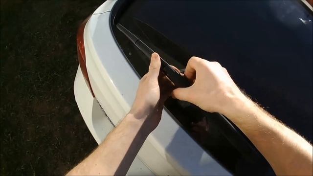 Снять задний дворник Шевроле Круз Chevrolet Cruze Замена заднего дворника How to Change a Rear Wipe смотреть онлайн