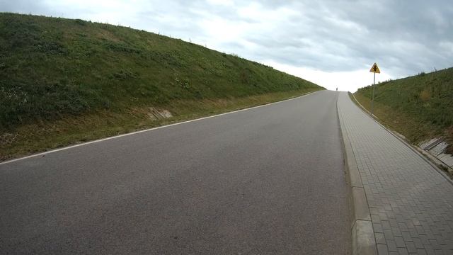 V4 RAW SOUND !Honda VFR 750 RC36! no wind burnout flames смотреть онлайн