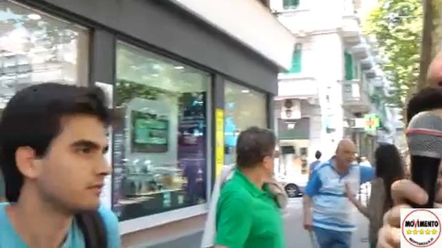 Interviste parcheggi pertinenziali Vomero 1 - Mov 5 Stelle Campania смотреть онлайн
