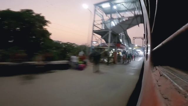Howrah To New Delhi Train Journey | 12273 Howrah Duronto Express смотреть онлайн