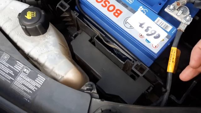 How To Change Your Front Bulbs On A 2010 Renault Clio