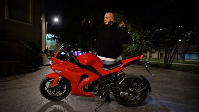 ЭЛЕКТРОМОТОЦИКЛ Yamaha R3. Лучший байк ДО 500 тысяч. смотреть онлайн