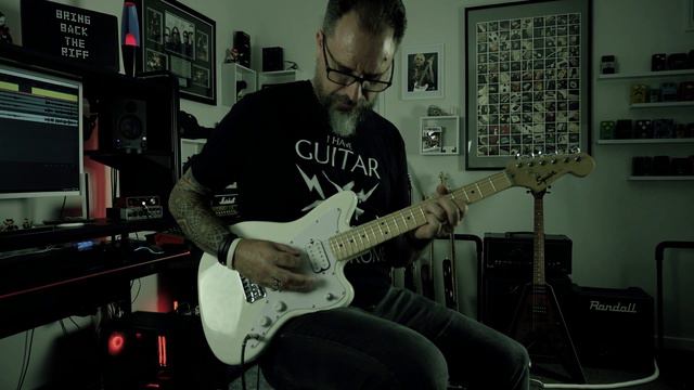 Unboxing the Fender Squier Jazzmaster Mini HH - more introverted awkwardness! смотреть онлайн