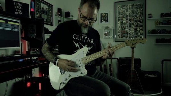 Unboxing the Fender Squier Jazzmaster Mini HH - more introverted awkwardness!