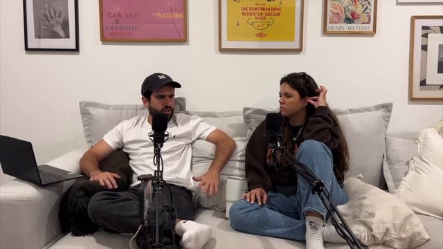 EP. 6 Ser mamá a los 20 vs a los 30 | FER Y SEBAS - El Podcast смотреть онлайн