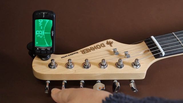 Bargain electric guitar. Tests & review of the Donner DST-100 electric guitar (Strat copy) смотреть онлайн