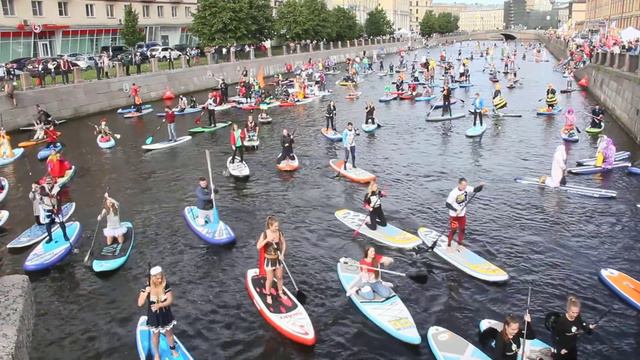 водный карнавал ФОНТАНКА-SUP - 2017 смотреть онлайн