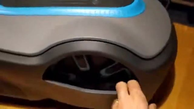 GARDENA Smart SILENO Life 1250   Tondeuse Robot Connectée Jusqu'à 1250m²   Contrôle à Distance Via