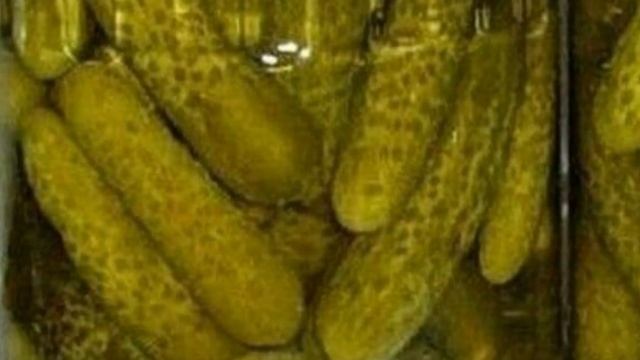 Малосольные огурцы с укропом смотреть онлайн