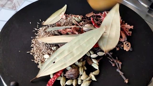 Garam Masala | Garam Masala Powder Recipe | গরম মসলা গুড়ো | Homemade Shahi Gorom Masala Recipe