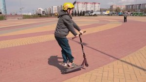 Урок от ПРО ! Как сделать Барспин Слайдбар и Чикен Бар Новые Трюки на Самокате