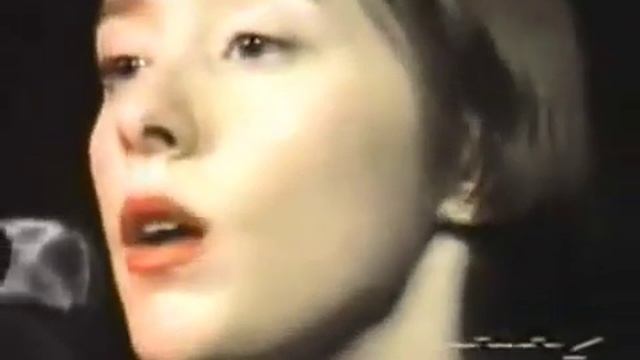 Suzanne Vega - Open Hand *1990 Documentary* (1of3) смотреть онлайн