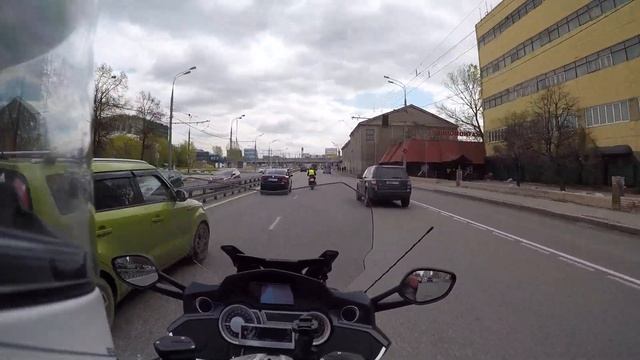 По Москве на BMW K1600GT