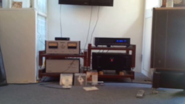 Wadia 302 CD Player смотреть онлайн