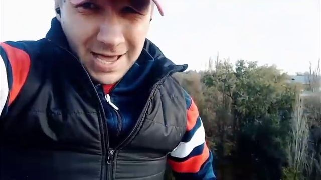 обратно Я обратно с телефоном из жёлтого почтового фургона ?✔️?️ смотреть онлайн