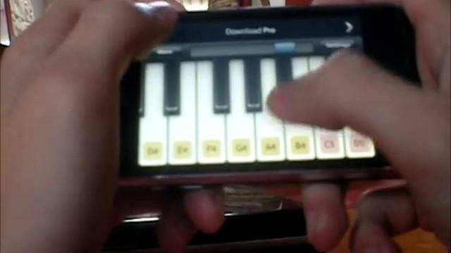 Linkin Park - Numb on iPhone Piano смотреть онлайн