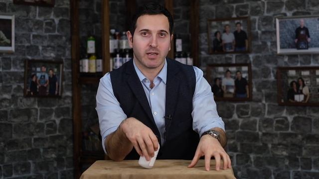 Двухкомпонентный очиститель кожи UR 080903 смотреть онлайн