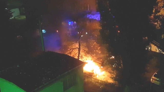В Ельце сожгли автомобиль смотреть онлайн
