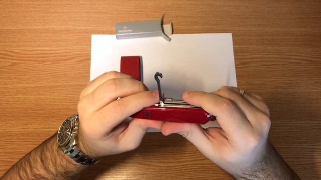Victorinox Fieldmaster. Универсальный карманный нож. Швейцарский нож. смотреть онлайн