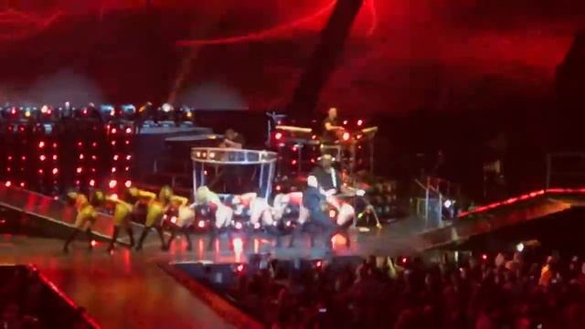 PITBULL - FIREBALL смотреть онлайн