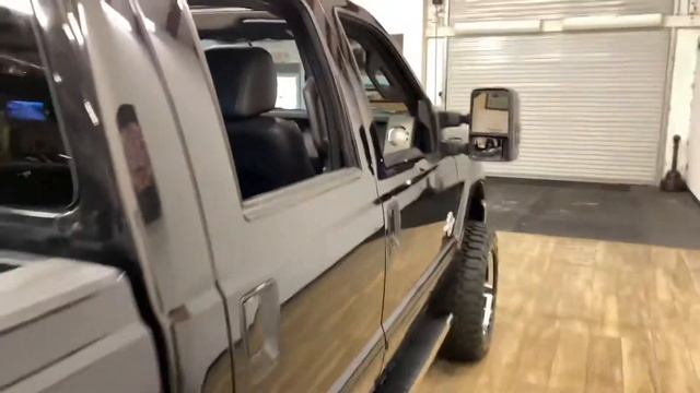 2011 Ford F250 Super Duty Crew Cab Lariat Pickup 4D 6 3/4 Ft