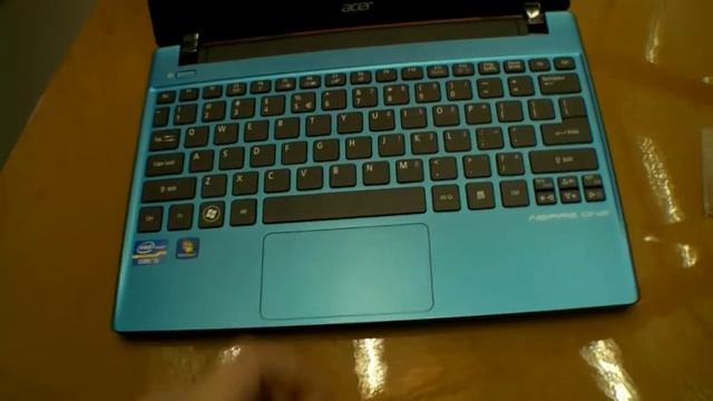 Acer Aspire V5 11-Inch Subnotebook Hands On (English) смотреть онлайн