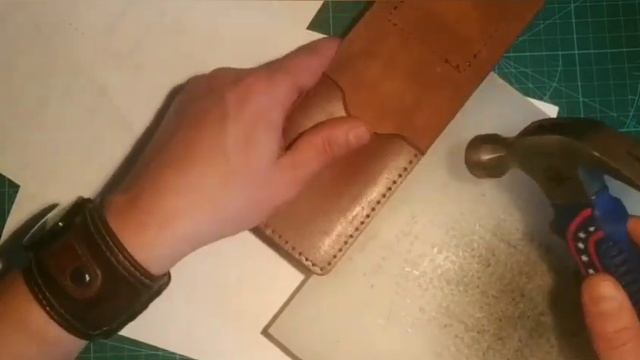 Зажим для денег из кожи, своими руками, процесс изготовления. смотреть онлайн