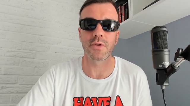 НЕ ПОЗДНОВАТО ЛИ ВАМ НАЧИНАТЬ смотреть онлайн