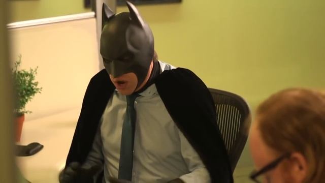 Бэдмен: Офисный Рыцарь! [McElroy] смотреть онлайн