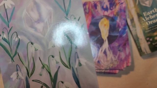Earth Alchemy Oracle ~ Flip through & First Impressions смотреть онлайн