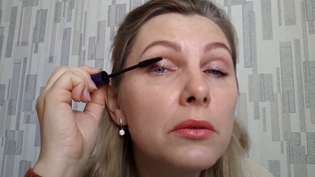 Акция?Покупая тушь для ресниц Galaxy 5D за 944руб - помада за 571руб в подарок! смотреть онлайн