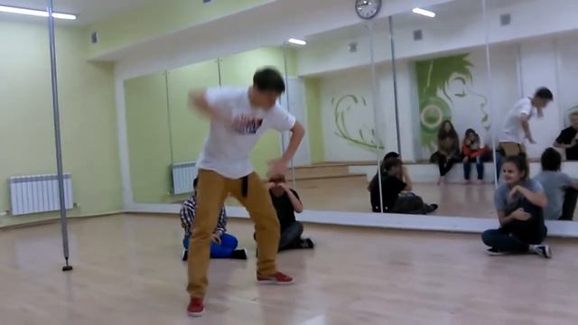 Николай Антонюк - HIP-HOP DANCE - школа танцев FDS смотреть онлайн
