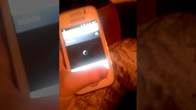 Видео обзор на Samsung Galaxy y смотреть онлайн