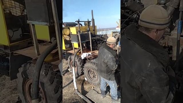 Бурение с пневмоударником, засор в глине. смотреть онлайн