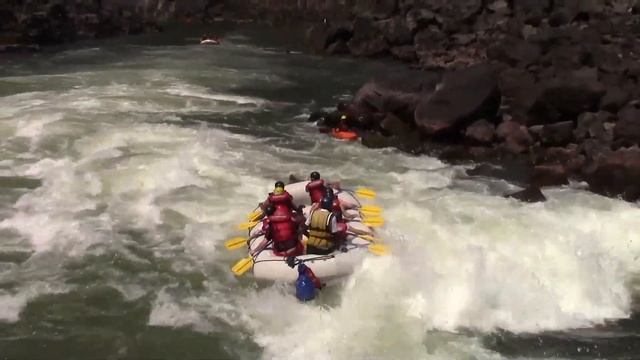 White Water Rafting - Zambezi River - Victoria Falls