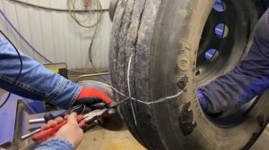 Как правильно делать грузовой шиномонтаж и шиноремонт?