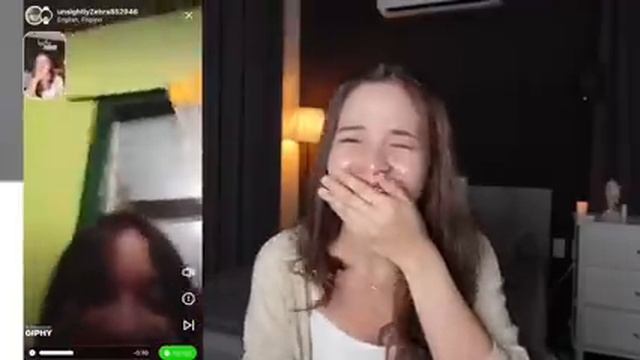 Talking to strangers online on Tangled Talk смотреть онлайн