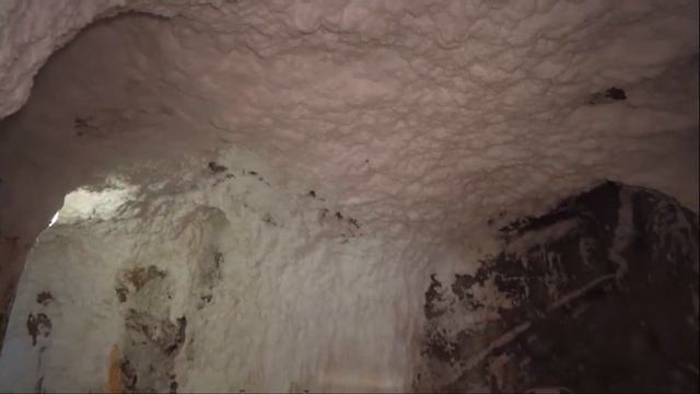 Сурхондарёга саёҳат: шифобахш туз ғори – табиат мўъжизаси