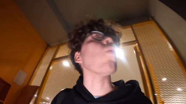 провели ночь в школе смотреть онлайн