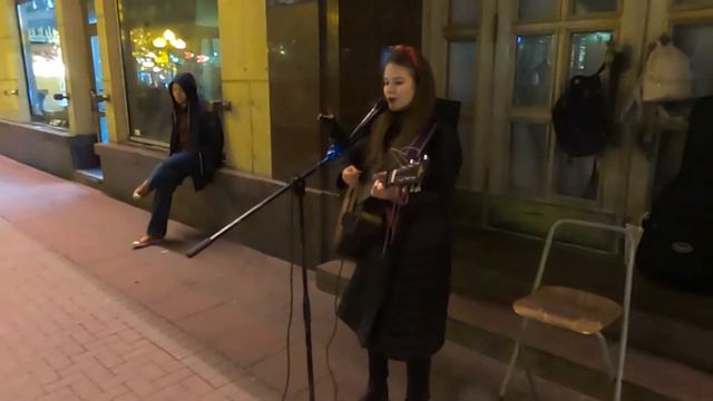 Смуглянка. Cover. Кавер. Советские песни. Живое выступление на Арбате. Music. WorldSun смотреть онлайн