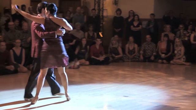 Dominic Bridge & Kara Wenham at Portland Tango Festival '17 - Di Sarli смотреть онлайн