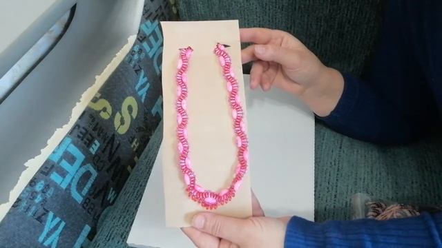 Плетение бисером. Работы моей мамы. Аксесуары из бисера. смотреть онлайн