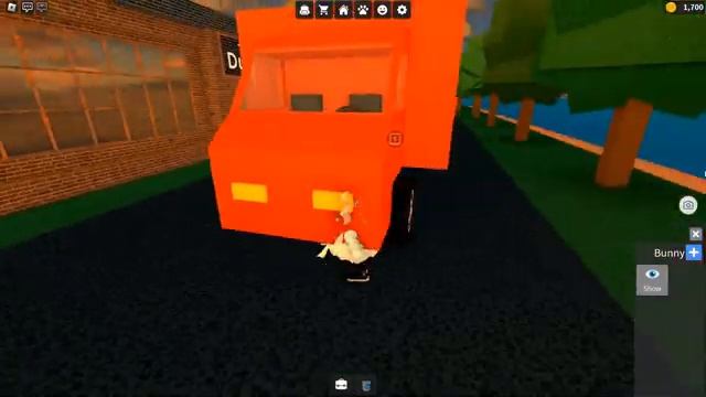 ДАРЮ ВСЕМ КОРОБКИ В ПИЦЦЕРИИ! ROBLOX/?Work at a Pizza Place смотреть онлайн