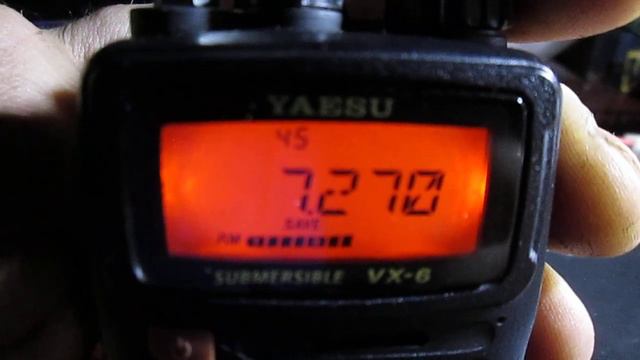YAESU VX-6 прием вещалок на базовую си-би антену. смотреть онлайн