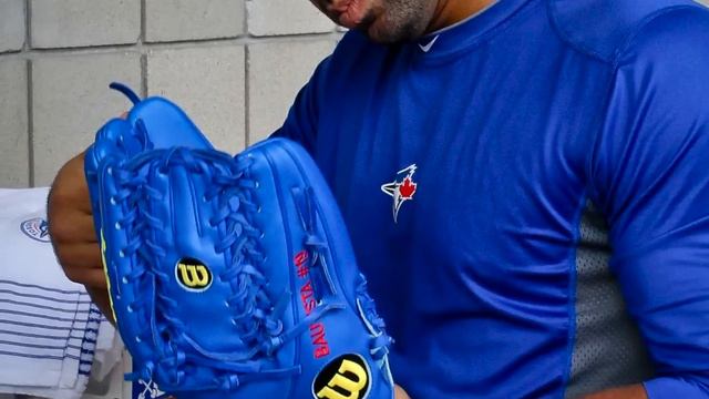 Jose Bautista's new Blue Custom Wilson Glove смотреть онлайн